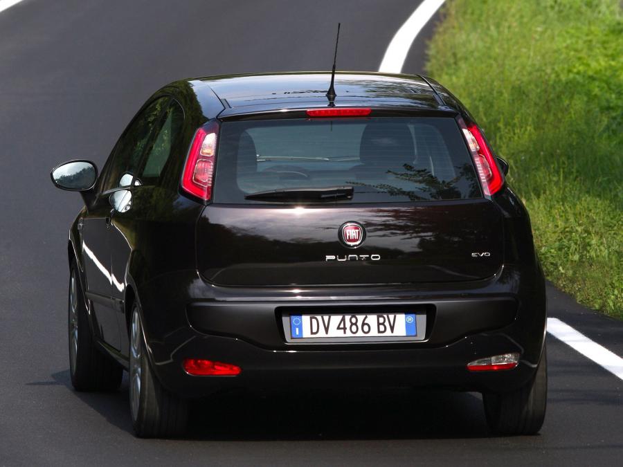  Fiat Punto Evo 3-Door 2009 года  (фото 9 из 16)